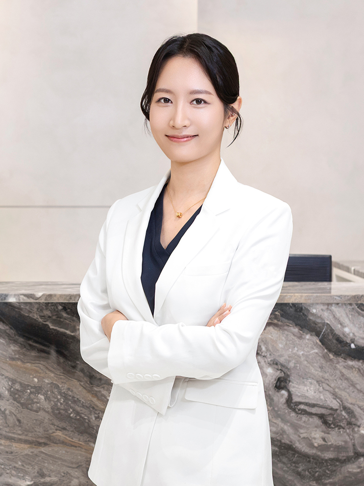 연세바탕치과 강찬미 대표원장
